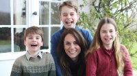 Манипулирана или не – снимката на Кейт Мидълтън с децата предизвика спорове