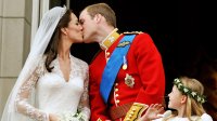 13 години семейство – Кейт Мидълтън и принц Уилям с непоказвана досега сватбена снимка