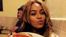 Бионсе се похвали с почивката си в Италия