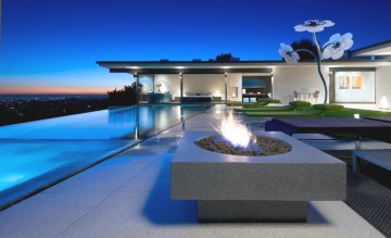 Снимка: Whipple Russell Architects.