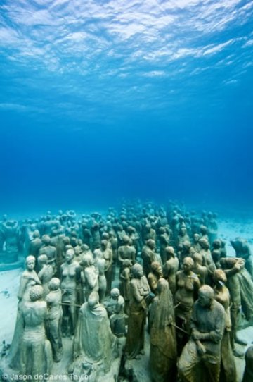 Снимка: underwatersculpture.com