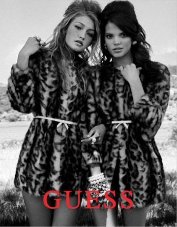 Снимка: Guess