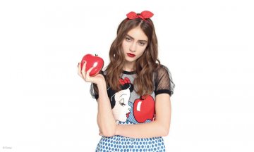 Снимка: Red Valentino