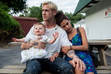 Кадър от филма "The Place Beyond the Pines"; "Снимка: outnow.ch