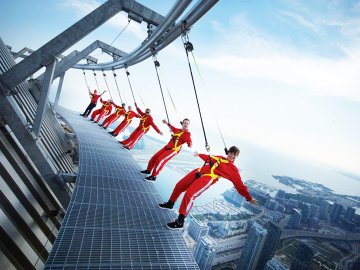 Снимка; EdgeWalk