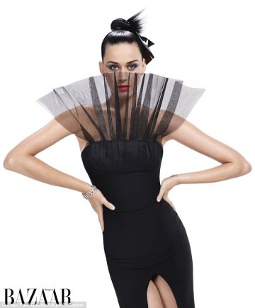 Снимка; Harper's Bazaar