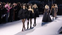 Кралиците на модата – Джиджи Хадид, Кендъл Дженър и Емили Ратайковски за Versace
