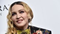 Истинска приказка - Мадона празнува Деня на майката с децата си