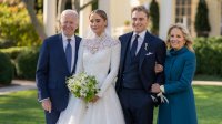 Внучката на Джо Байдън се омъжи в рокля на Ralph Lauren, вдъхновена от Грейс Кели