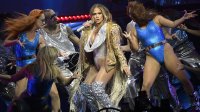 Дженифър Лопес изпрати послание на Бен Афлек от сцената