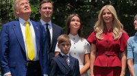 13-годишната дъщеря на Иванка Тръмп подноси нейните рокли