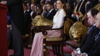Кралска мода – Летисия с макси пола в розово 