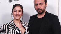 Хазал Кая показа бебето си, подкрепи бременни и родилки в Турция
