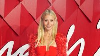 Au naturel – Гуинет Полтроу готви гола във вила в Тоскана