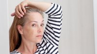 7 неща, които трябва да спрете да правите с косата си след 40 и 50 години