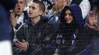 Заедно са – Тимъти Шаламе и Кайли Дженър се насладиха на среща на бейзболен мач