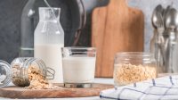 Овесено мляко – какво представлява и полезно ли е?