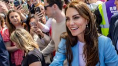 Пчелата майка - Кейт Мидълтън показа завидни умения в отглеждането на насекоми