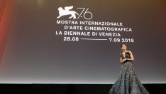 Модата се разходи по червения килим във Венеция