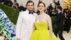 Роуз Лесли за зависимостта на Кит Харингтън и победата над нея