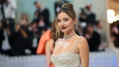 Мъжкото царство на Миранда Кер се увеличи с още един член