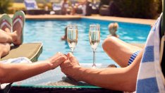 Джена отбеляза двоен празник