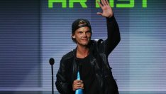 Покойният Avicii се сдоби с восъчна фигура
