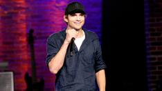 Аштън Къчър: Винаги ще обичам дъщерите на Деми Мур