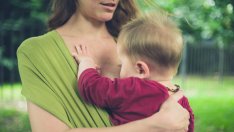 Кърмене на публично място: 5 звезди, за които това не е табу