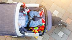 Симона Загорова излезе на първа разходка с бебето