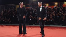 Кои бяха най-стилните мъже на червения килим на филмовия фестивал във Венеция