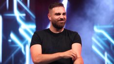 Тото от „СкандаУ“ заведе любимата жена в Египет