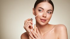 5 грешки с фон дьо тена, които ви състаряват