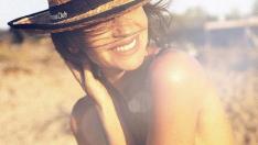 Голата Диляна Попова – сексапил с кауза