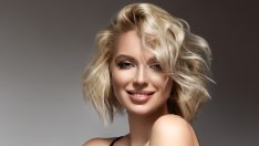 Прическа тип „пеперуда“ – най-актуалната тенденция за пролет 2025