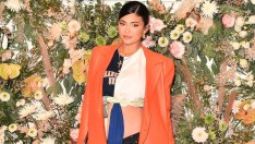 Кайли Дженър вече е готова за Хелоуин