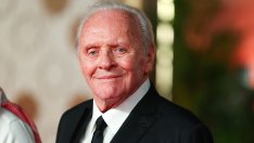 На 88 Антъни Хопкинс сбъдна дългогодишна мечта &ndash; издаде първия си сингъл