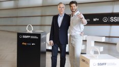 Андрю Гарфийлд не спрял интимна сцена с Флорънс Пю