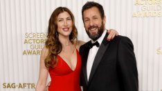 Щастливи заедно: Адам Сандлър и зашеметяващата му съпруга Джаки на червения килим