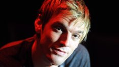 Дни след като стана татко – Арън Картър се раздели с годеницата си