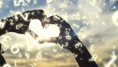 Според зодията – как да привлечете по-добра карма