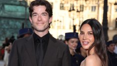 Оливия Мън прави изненадващи тестове за наркотици на съпруга си Джон Мълейни