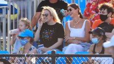 Звездна мода: Ребъл Уилсън облече бански от 80-те