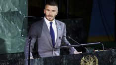 Правителството съсипа годишнината на Бекъм