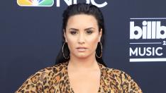 Деми Ловато е измъчена от съмнения относно сватбата с Макс Ерих