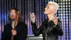 Почина вокалистката на Роксет