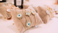 Бижута 2022: Окото на злото под различни форми