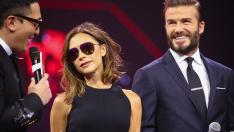 Семейство Бекъм разпуска на море в Италия 