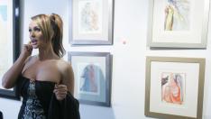 Глория с приказна погача за внучка си