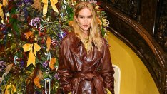 Блясък, красота и стил – Роузи Хънтингтън-Уайтли е зашеметяваща на партито на Burberry